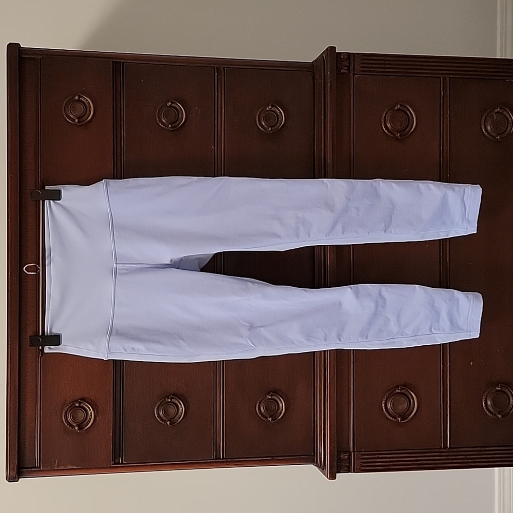 Lululemon two tone lilac leggings, Size 6